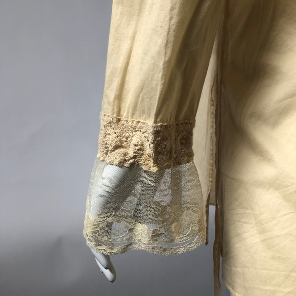 Creamy Colored Tunic Top wth Lace by J Jill NWOT - Picture 5 of 8